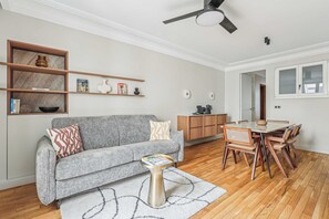 Apartment | Living area