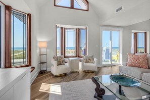 House, Multiple Beds (The Gulfview Grandeur) | Living area
