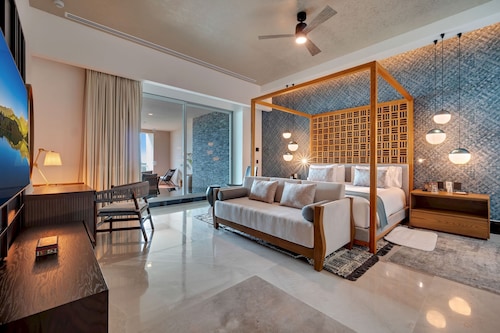 Two Bedroom Empire Estate - East Cape