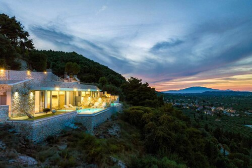 Pietra Cave Suite with private pool