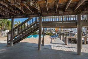 House, Multiple Beds (No Bad Days) | Pool | Outdoor pool