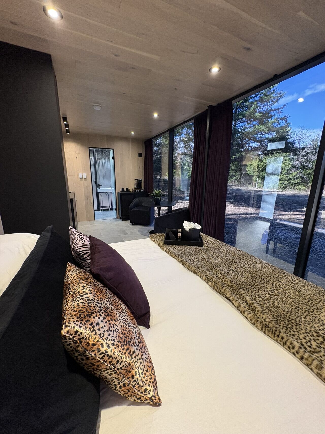 1 bedroom, desk, free WiFi