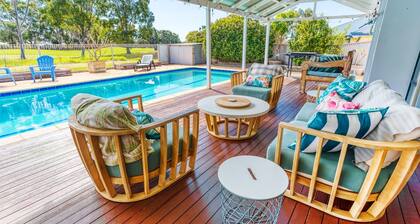 Pool and Putt Paradise