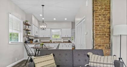 Olive Street Bungalow, located in the family friendly east-side historical area.