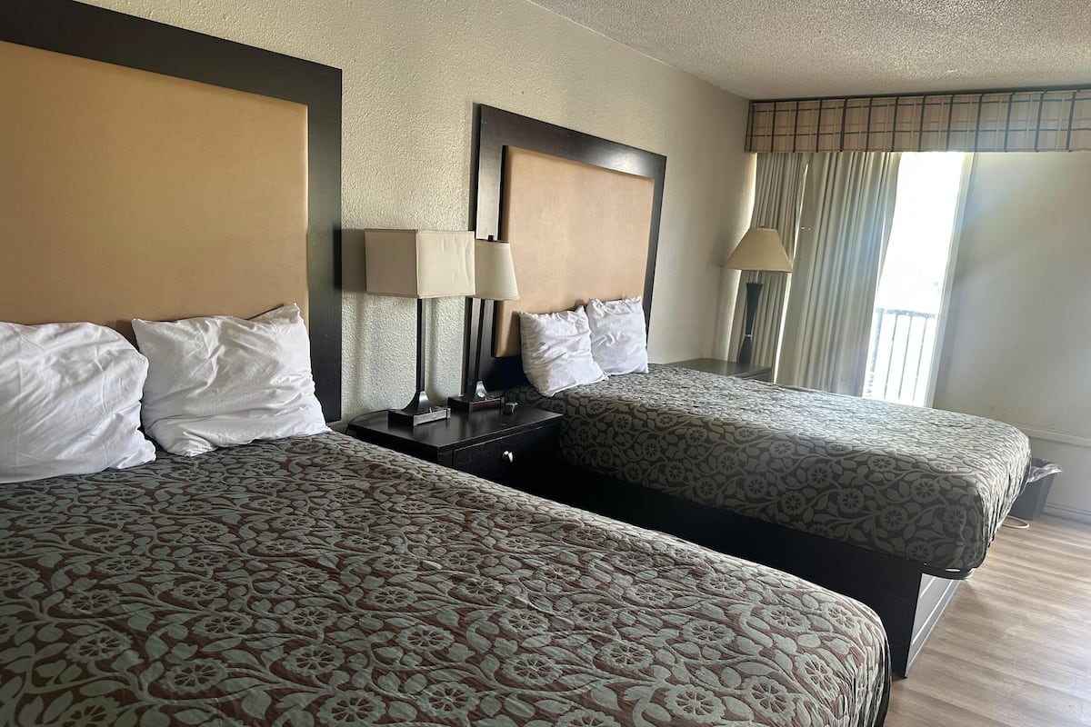 Room, 2 Double Beds, Non Smoking | Desk, laptop workspace, blackout drapes, soundproofing