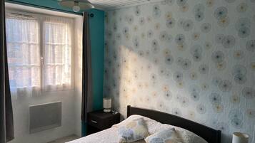 1 bedroom, iron/ironing board, bed sheets