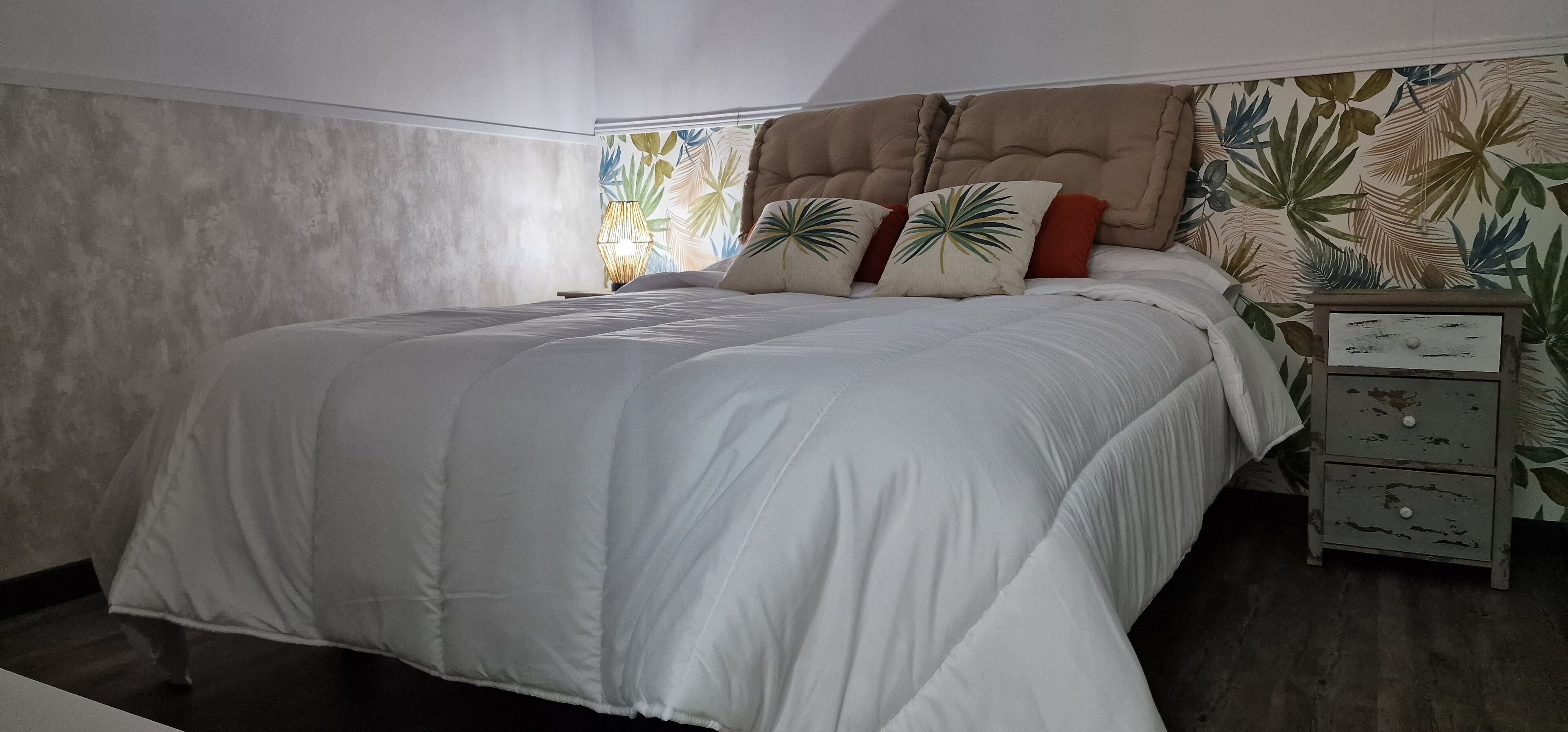 2 soverom, internettilgang og sengetøy