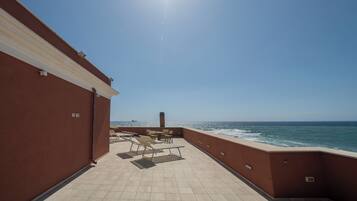 Signature Penthouse, Sea View | Terrace/patio