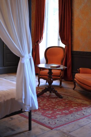 Deluxe Double Room, Courtyard View