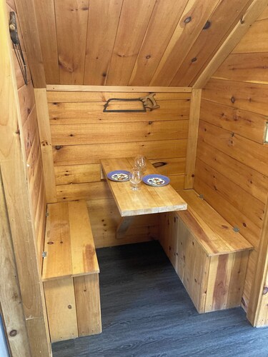 Charming and convenient, private unit in original farmhouse in Waterbury Center.