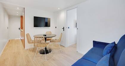 Charming and Modern apt - 1bd/4p - Near Paris
