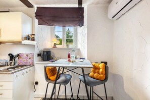 Fridge, microwave, stovetop, coffee/tea maker - Apartment Schlossmühle in Bigge-Olsberg (Olsberg)