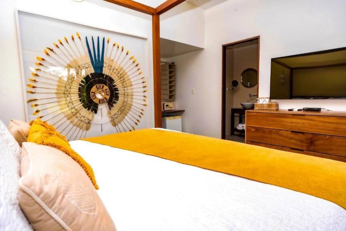 Quarto luxo | Cofres nos quartos, Wi-Fi de cortesia