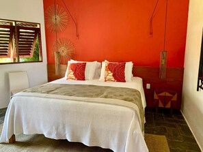 Habitación doble superior, patio, vista al jardín | Caja de seguridad en la habitación y wifi gratis