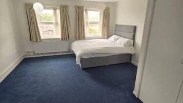 1 bedroom, iron/ironing board, WiFi