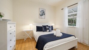 3 Schlafzimmer, Bügeleisen/Bügelbrett, Reisekinderbett, kostenloses WLAN