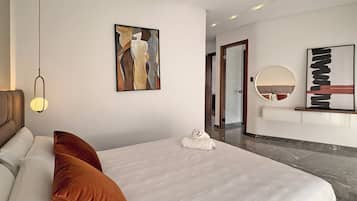 In-room safe, blackout drapes, soundproofing, free WiFi