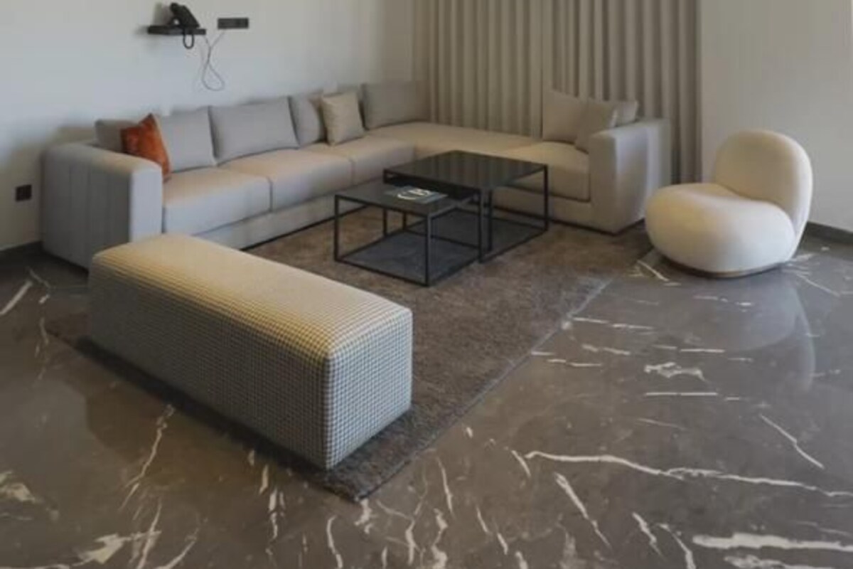 Royal Apartment, 3 Bedrooms | Living area