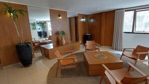 Gambar tidak terklasifikasi, 4 dari 59, tombol