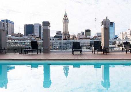 Outdoor pool, sun loungers