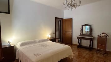 2 Schlafzimmer, Internetzugang, Bettwäsche