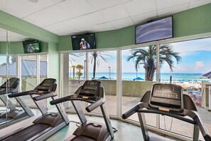 Condo, 1 Queen Bed with Sofa bed (Boardwalk 2205) | Fitness facility