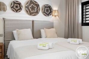 3 bedrooms, in-room safe, iron/ironing board, free WiFi - Valley | Sea view - pool - terrace (Fuengirola)