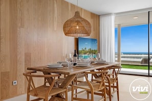 Dining - Valley | Sea view - pool - terrace (Fuengirola)