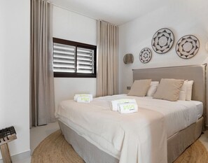 Room - Valley | Sea view - pool - terrace (Fuengirola)