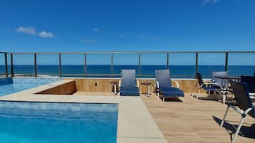 Apartamento básico | Piscina | Piscina externa