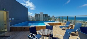 حمّام سباحة خارجي