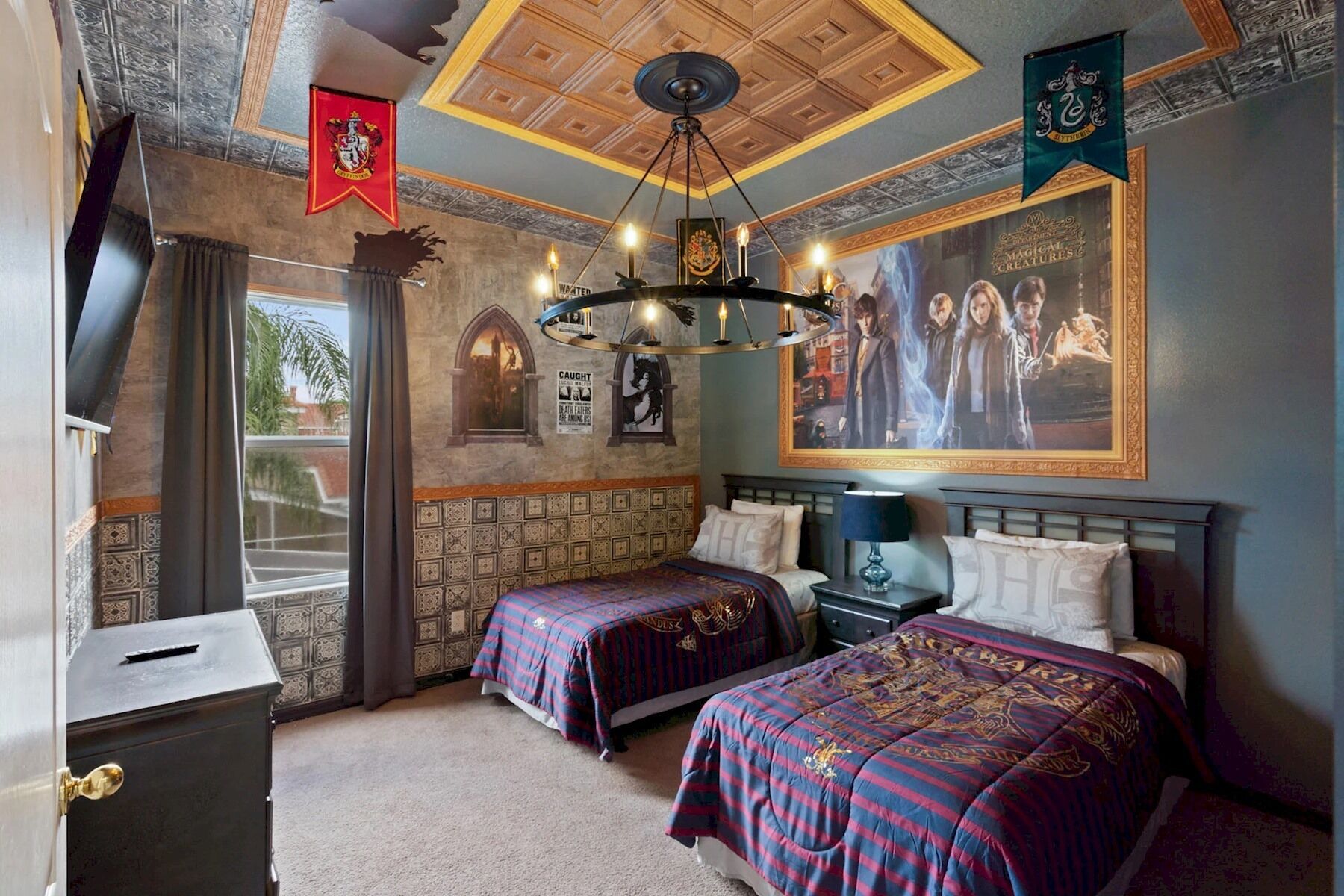 5 bedrooms, iron/ironing board, free WiFi, bed sheets