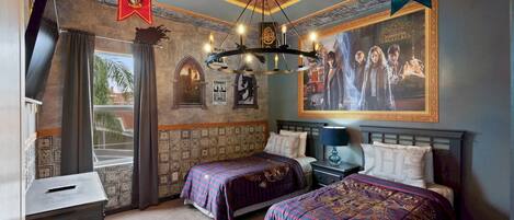 5 bedrooms, iron/ironing board, free WiFi, bed sheets