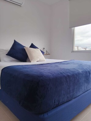 3 bedrooms, WiFi, bed sheets