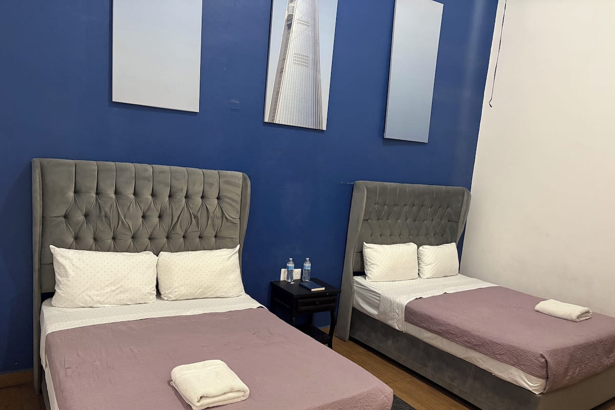 Free WiFi, bed sheets