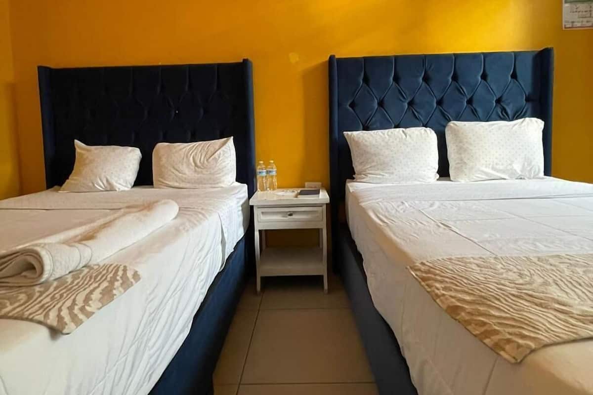 Free WiFi, bed sheets