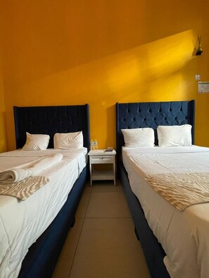Standard Double Room | Free WiFi, bed sheets