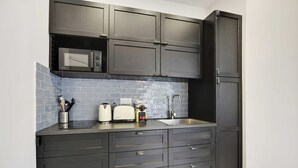 Apartment | Private kitchen - Lovely Apartment - 1br/4p - Buttes-chaumont (Paris)
