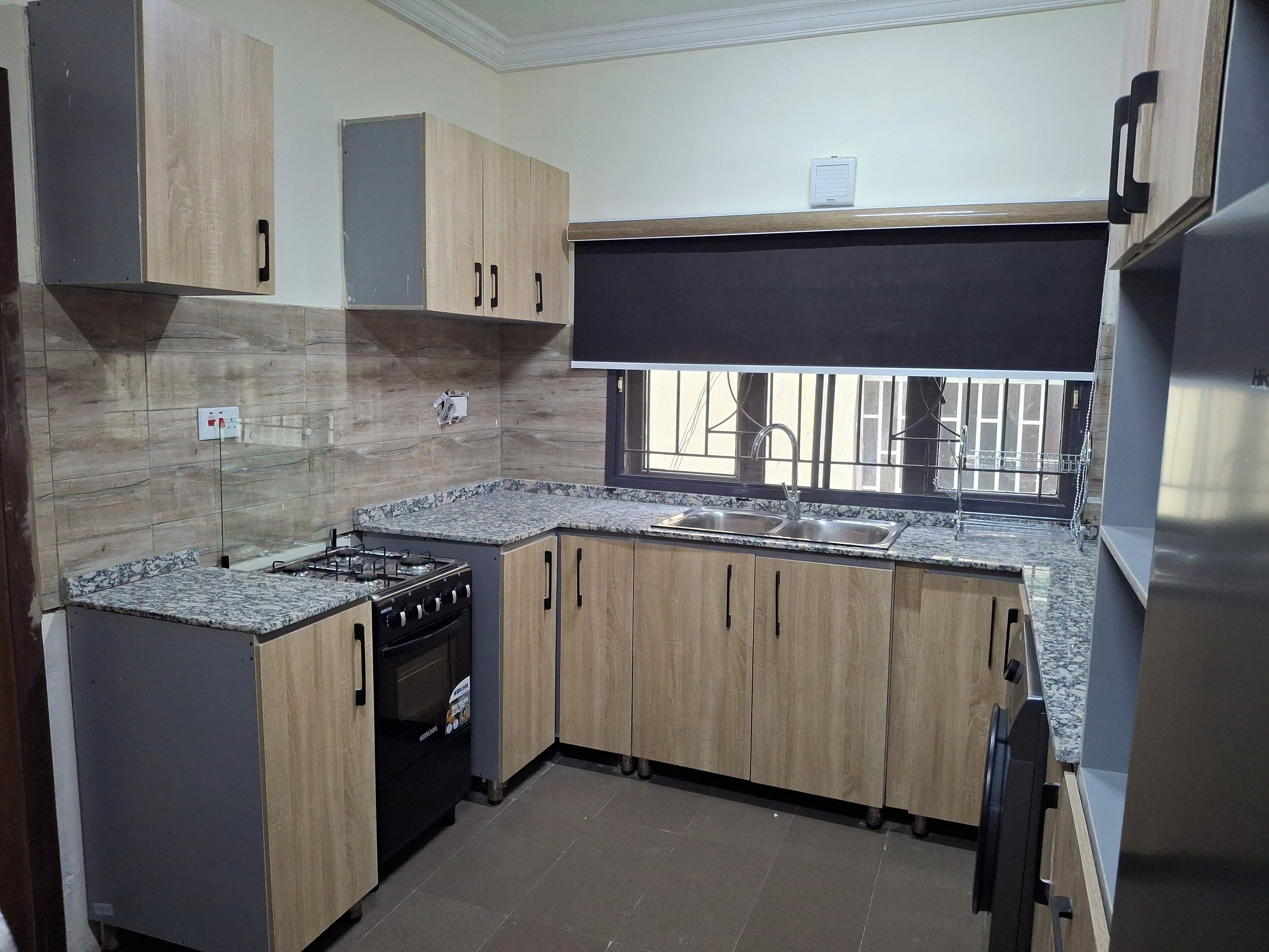 Mikrobølgeovn, ovn og kokeplater