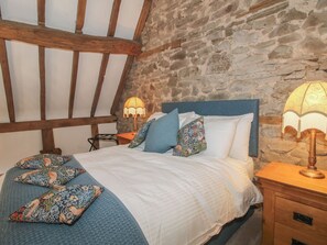 1 bedroom, individually decorated, individually furnished, free WiFi - Courtyard Cottage (Church Stretton)