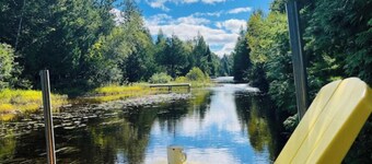 Chalet - Waterfront haven A host of activities for all seasons