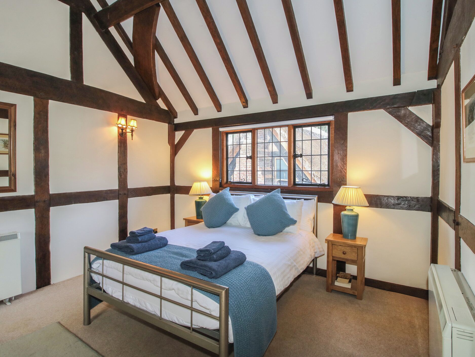 1 bedroom, individually decorated, individually furnished, free WiFi