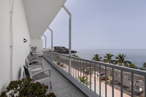 Property grounds - Studio 'Martin - 24' with Sea View, Balcony and Wi-Fi (Puerto de Naos)