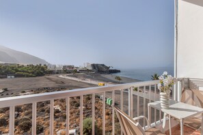 Property grounds - Studio 'Martin - 24' with Sea View, Balcony and Wi-Fi (Puerto de Naos)