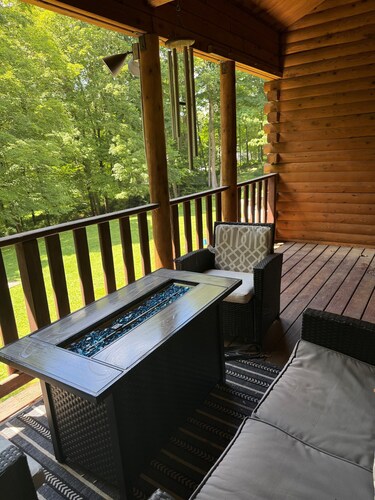 Spacious 3BR Home with Fire Pit, Loft & Private Patio