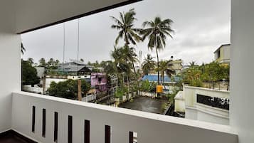 Comfort Apartment, Balcony, City View | Balcony view