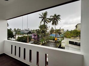 Comfort-Apartment, Balkon, Stadtblick | Blick vom Balkon