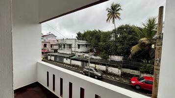 Comfort Apartment, Balcony, City View | Balcony view