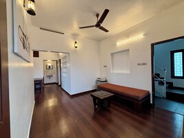 Jasmine - Second Floor | Living area