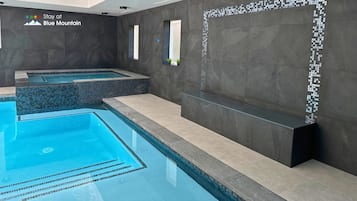 House | 8 bilik tidur, Internet